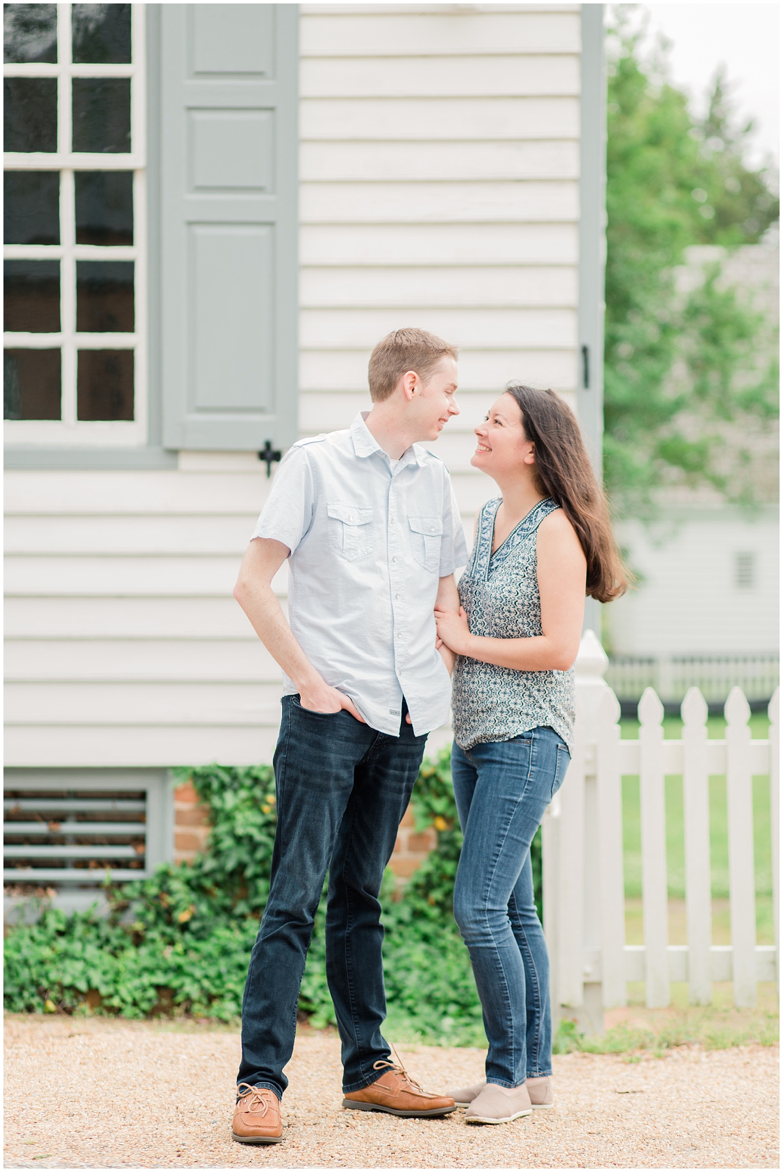 derrick bethany Yorktown Va engagement session