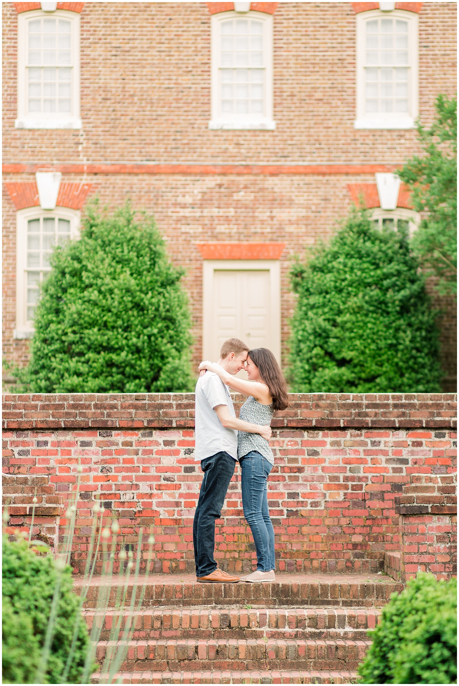 derrick bethany Yorktown Va engagement session