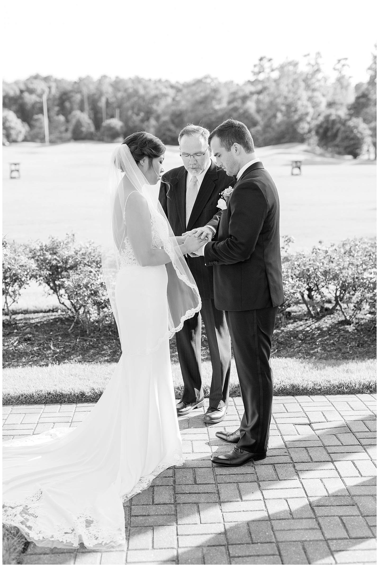 signature at west neck virginia beach virginia wedding