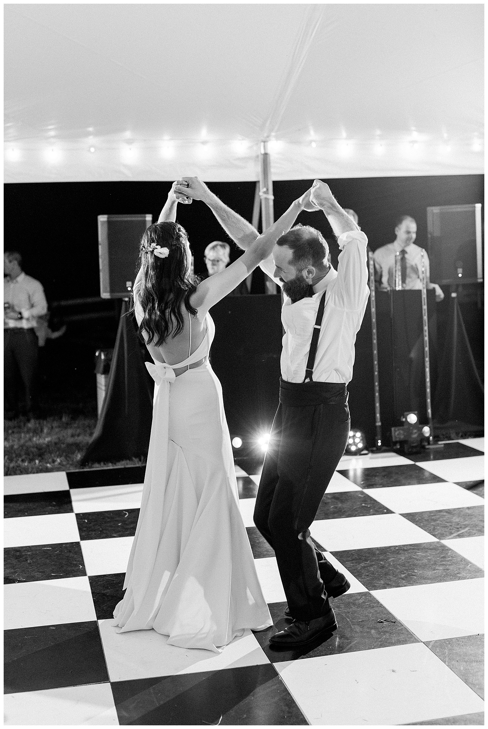 wedding reception dancing in black and white
